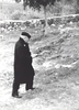 Pellegrinaggio in Palestina. Verso la chiesa del 'Tibi dabo' - 1975